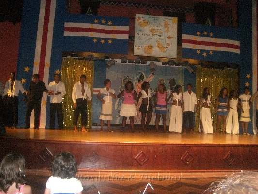 CIMG7324.JPG - Buehnenshow